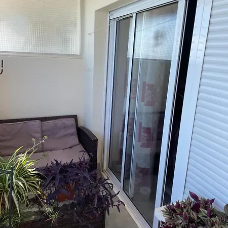 Frontline Appartement *